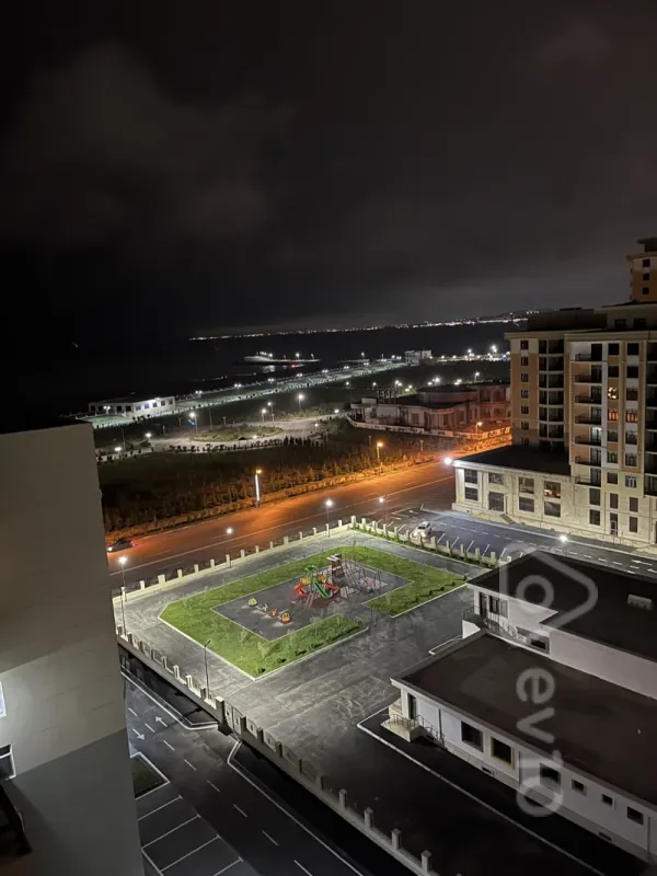 Kirayə verilir 3 otaqlı yeni tikili 80 m²