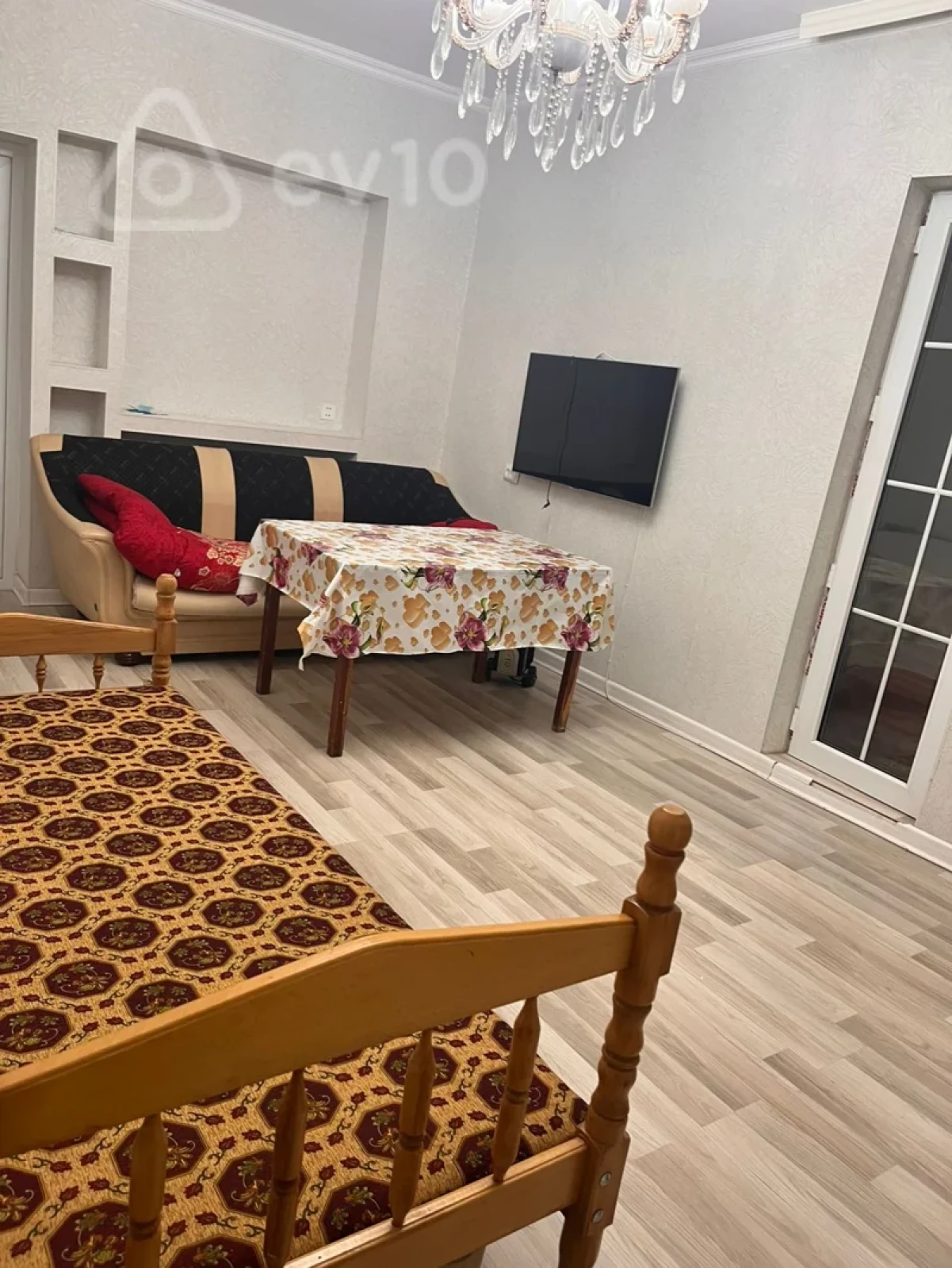 Kirayə verilir 2 otaqlı köhnə tikili 60 m²