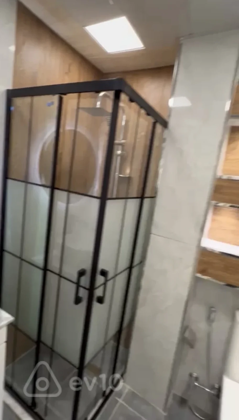 Satılır 2 otaqlı yeni tikili 65 m²