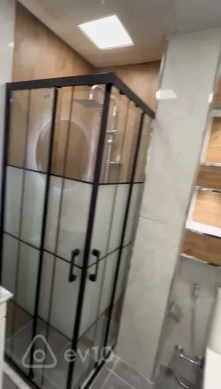 Satılır 2 otaqlı yeni tikili 65 m²