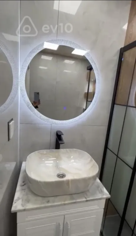 Satılır 2 otaqlı yeni tikili 65 m²