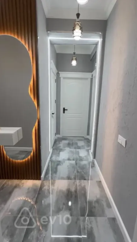 Satılır 2 otaqlı yeni tikili 65 m²