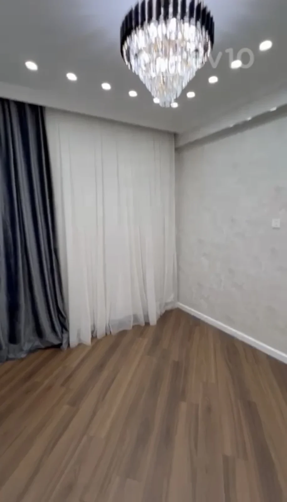 Satılır 2 otaqlı yeni tikili 65 m²