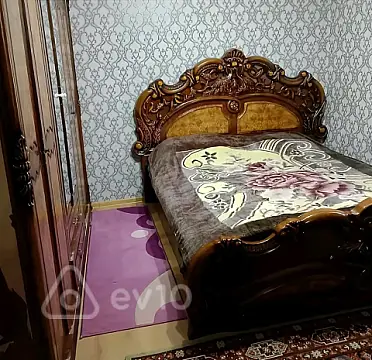 Kirayə verilir 2 otaqlı köhnə tikili 50 m²