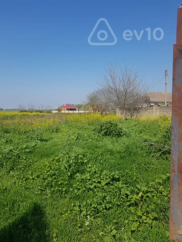 Satılır 5 otaqlı həyət evi 251 m²