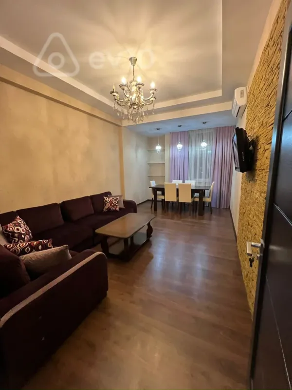 Kirayə verilir 3 otaqlı yeni tikili 92 m²