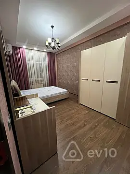 Kirayə verilir 3 otaqlı yeni tikili 92 m²