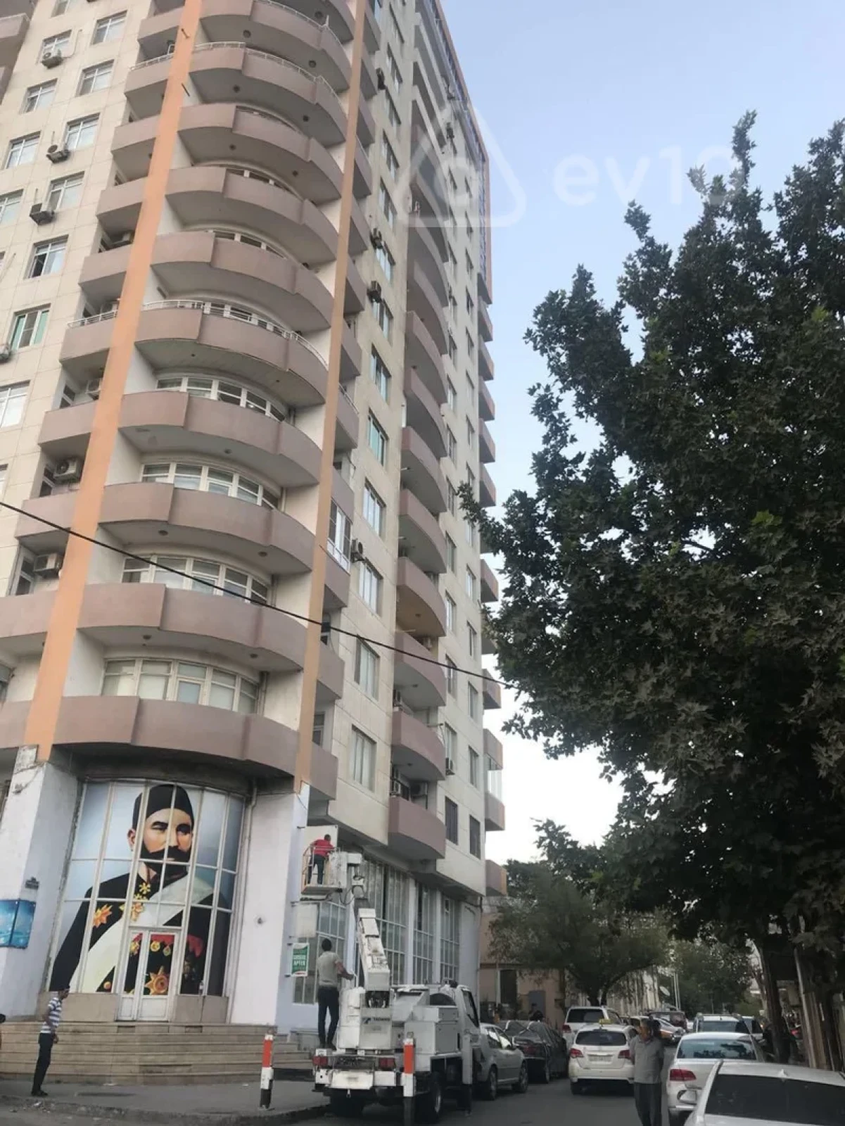 Kirayə verilir 3 otaqlı yeni tikili 92 m²