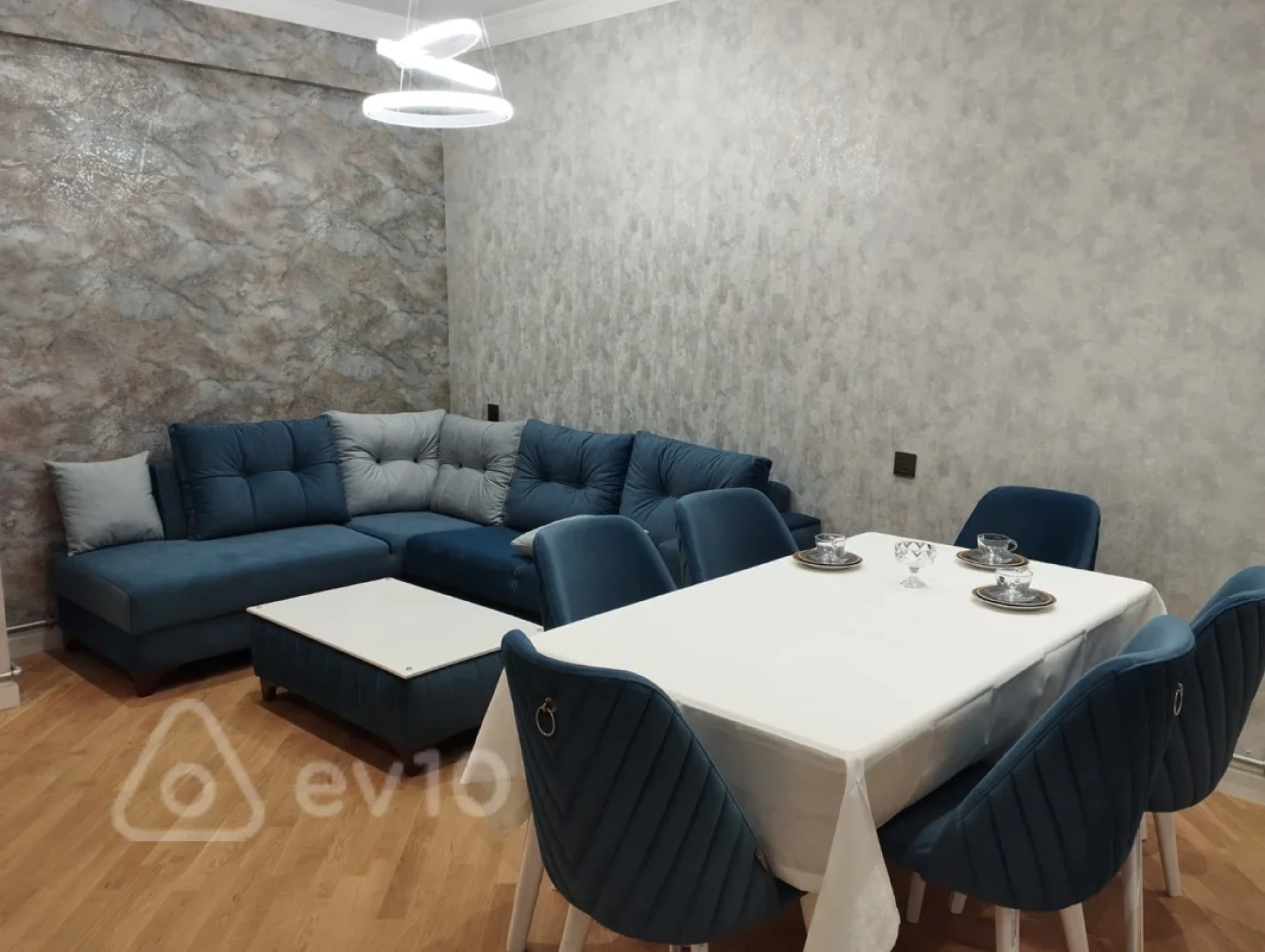 Kirayə verilir 2 otaqlı yeni tikili 58 m²