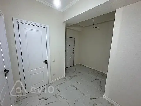 Satılır 3 otaqlı yeni tikili 82.7 m²