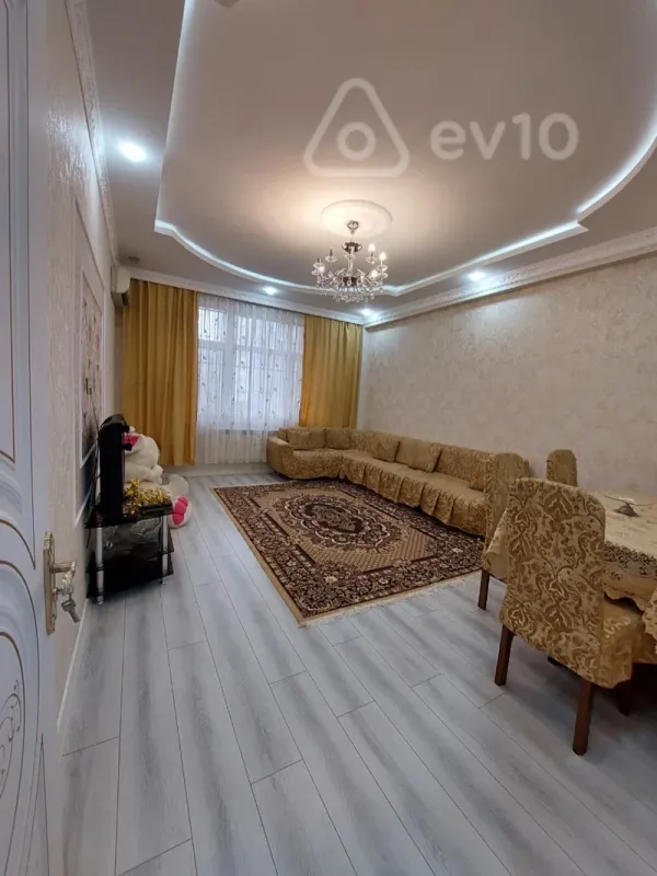 Kirayə verilir 3 otaqlı yeni tikili 68 m²