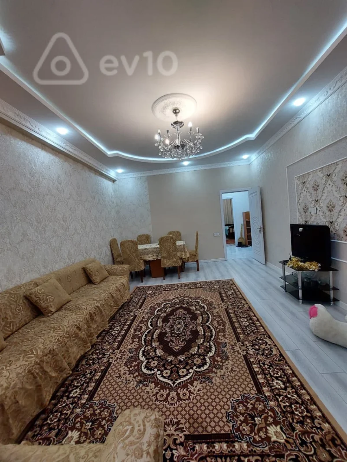 Kirayə verilir 3 otaqlı yeni tikili 68 m²