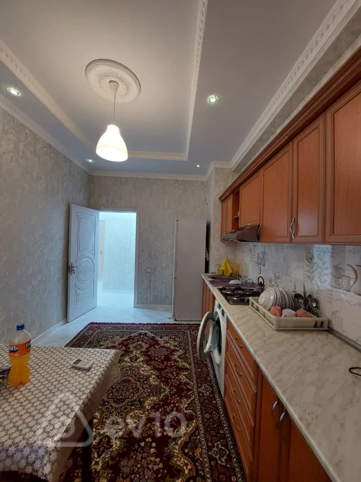 Kirayə verilir 3 otaqlı yeni tikili 68 m²