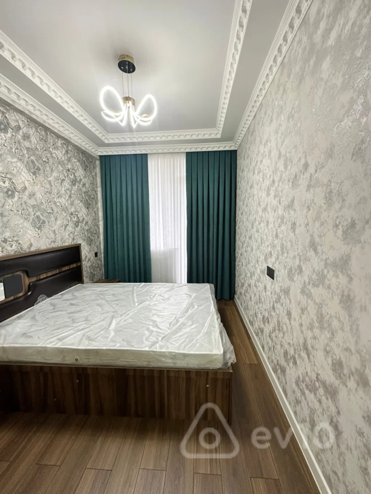 Kirayə verilir 2 otaqlı yeni tikili 55 m²