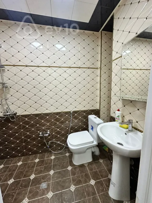 Kirayə verilir 2 otaqlı yeni tikili 55 m²