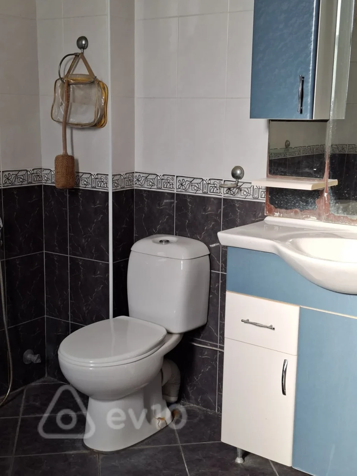 Kirayə verilir 3 otaqlı ofis 245 m²