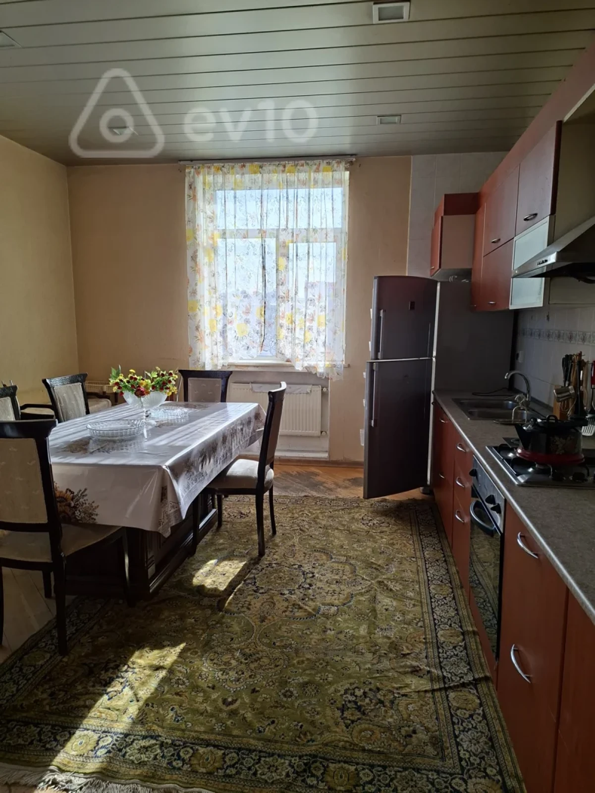 Kirayə verilir 3 otaqlı ofis 245 m²