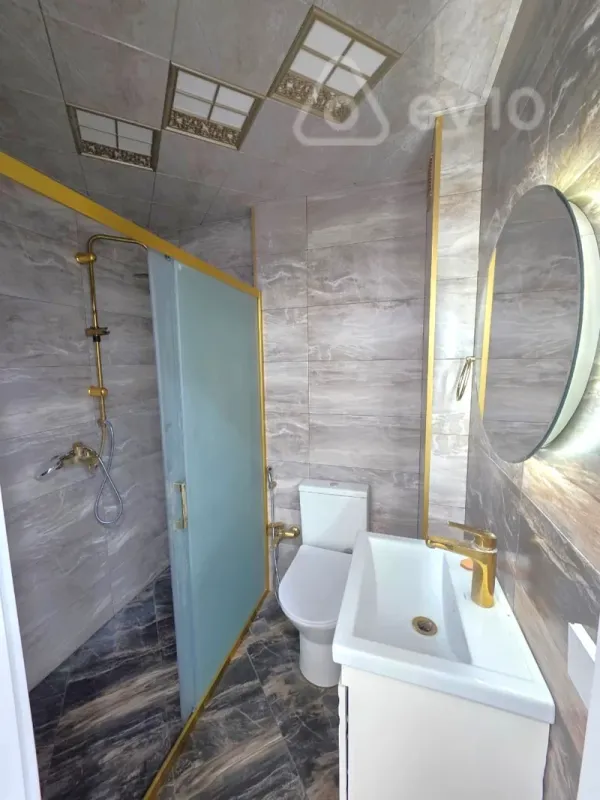 Kirayə verilir 2 otaqlı yeni tikili 60 m²