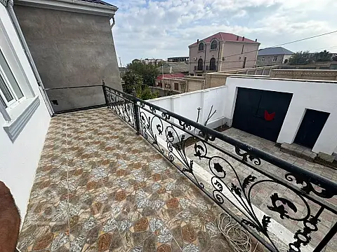 Kirayə verilir 5 otaqlı həyət evi 300 m²