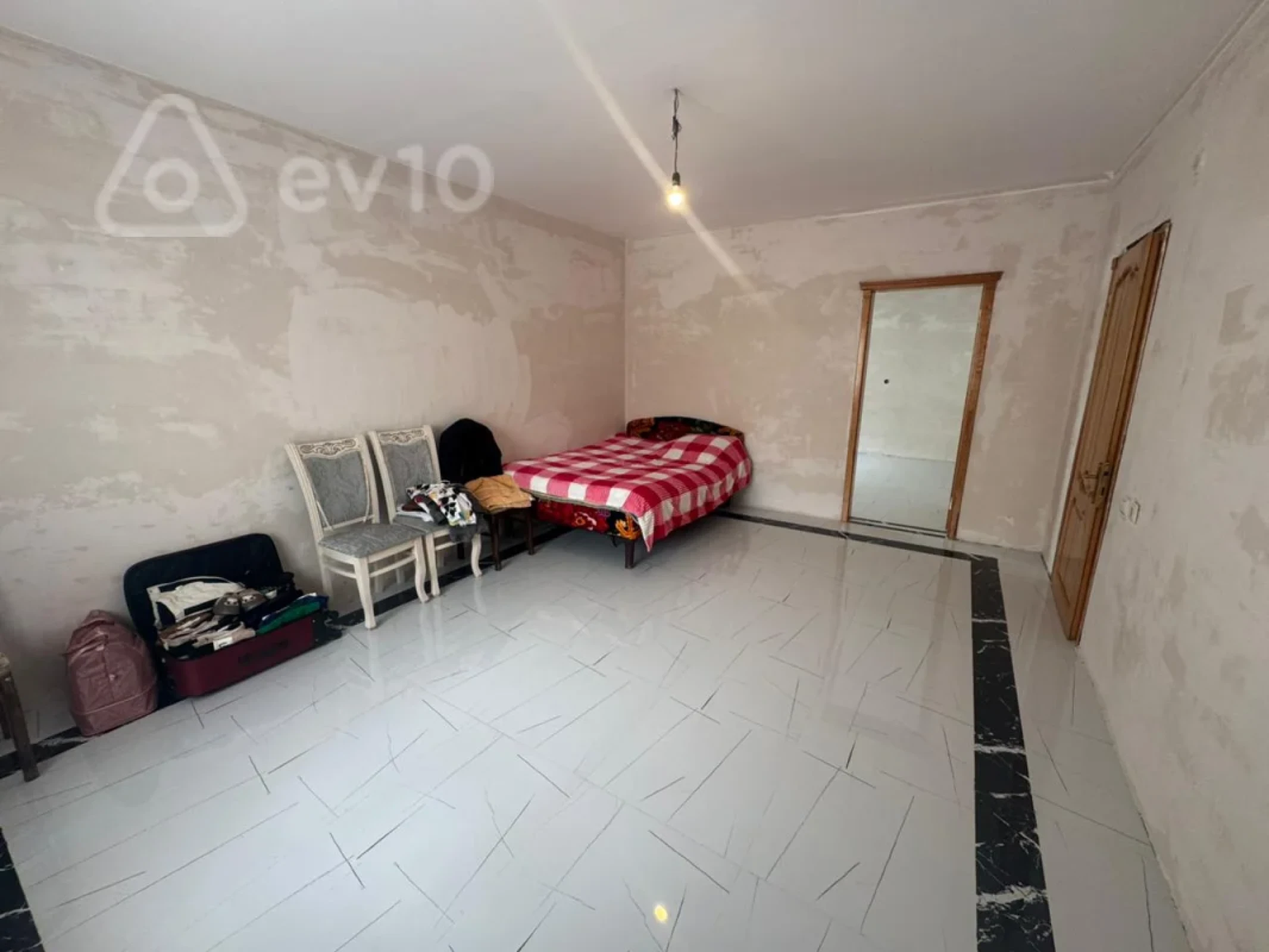 Kirayə verilir 5 otaqlı həyət evi 300 m²