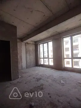 Satılır 4 otaqlı yeni tikili 176 m²