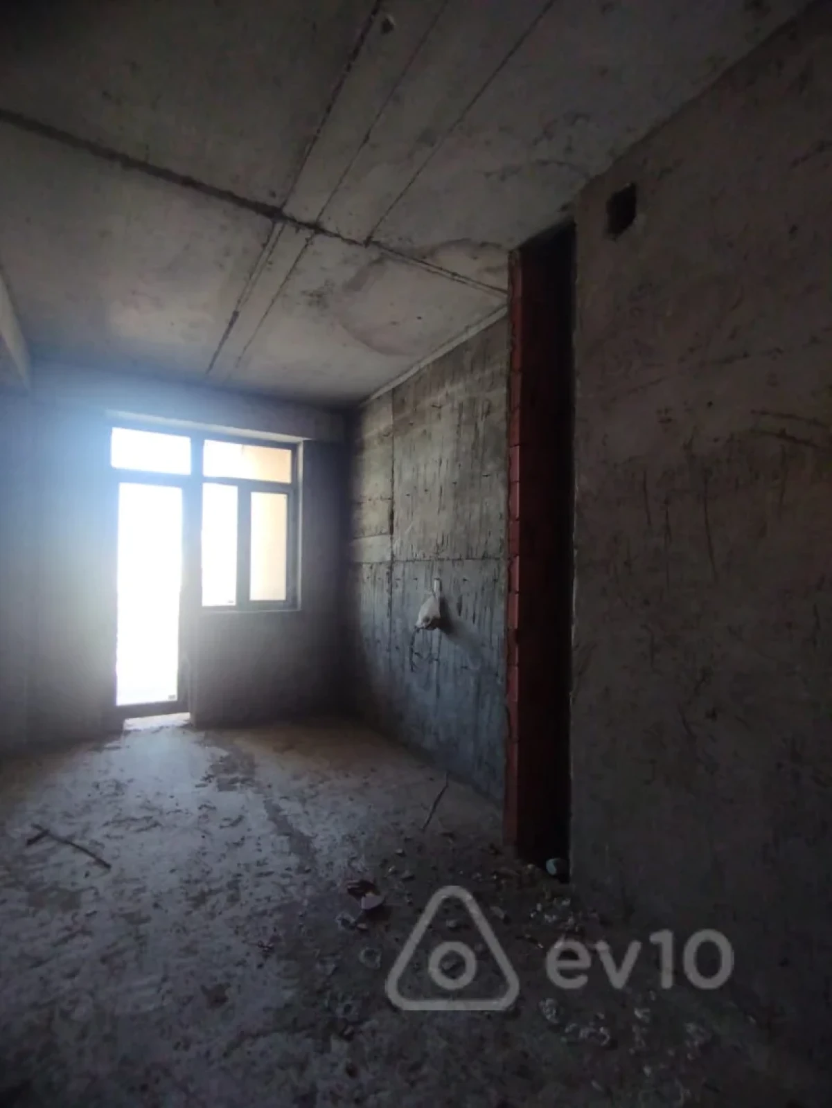 Satılır 4 otaqlı yeni tikili 176 m²