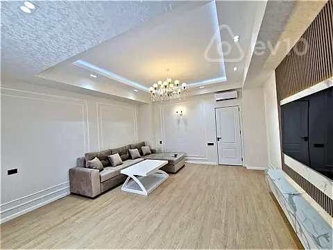 Kirayə verilir 3 otaqlı yeni tikili 130 m²