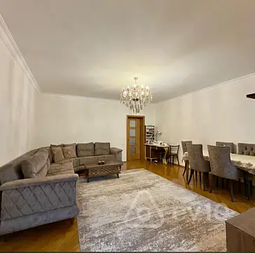 Satılır 3 otaqlı köhnə tikili 80 m² — Bakı, Nərimanov 3 otaq 80.00 m²
