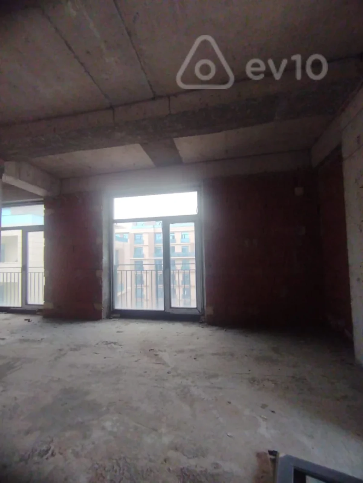 Satılır 5 otaqlı yeni tikili 267 m²