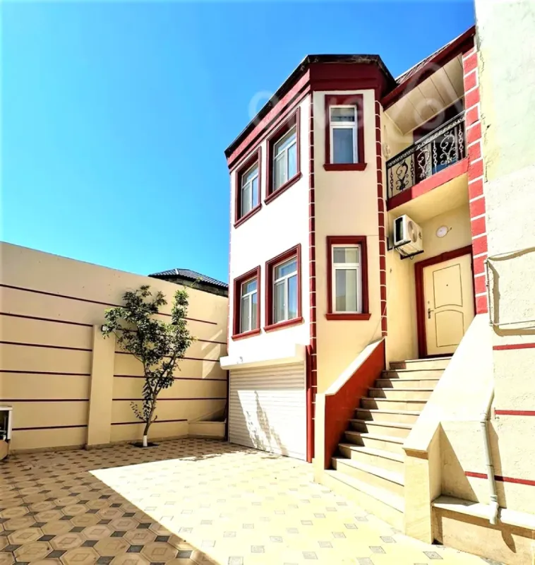Kirayə verilir 4 otaqlı həyət evi 150 m²