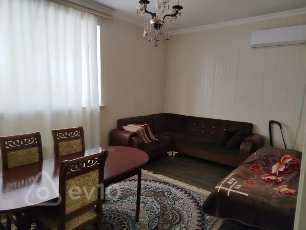 Kirayə verilir 2 otaqlı yeni tikili 60 m²