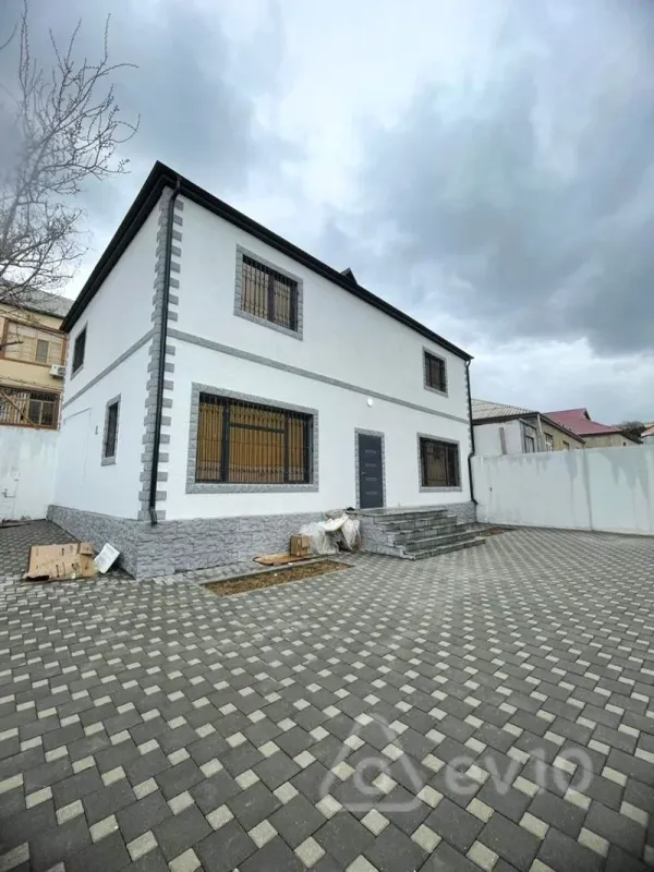 Kirayə verilir 5 otaqlı həyət evi 300 m²