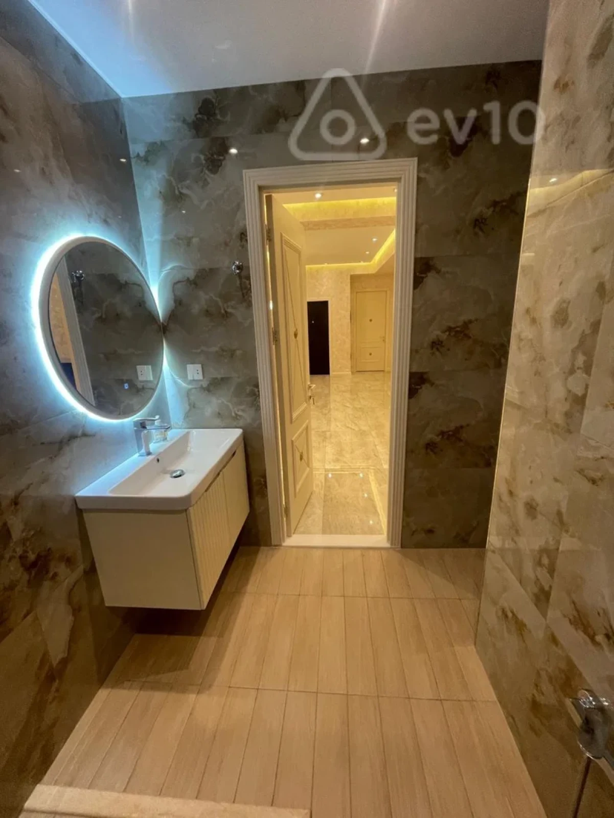 Kirayə verilir 3 otaqlı yeni tikili 115 m²