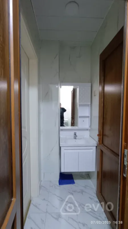 Satılır 3 otaqlı yeni tikili 106 m²