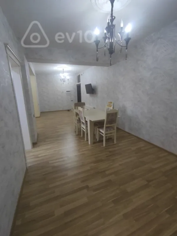 Satılır 3 otaqlı yeni tikili 106 m²