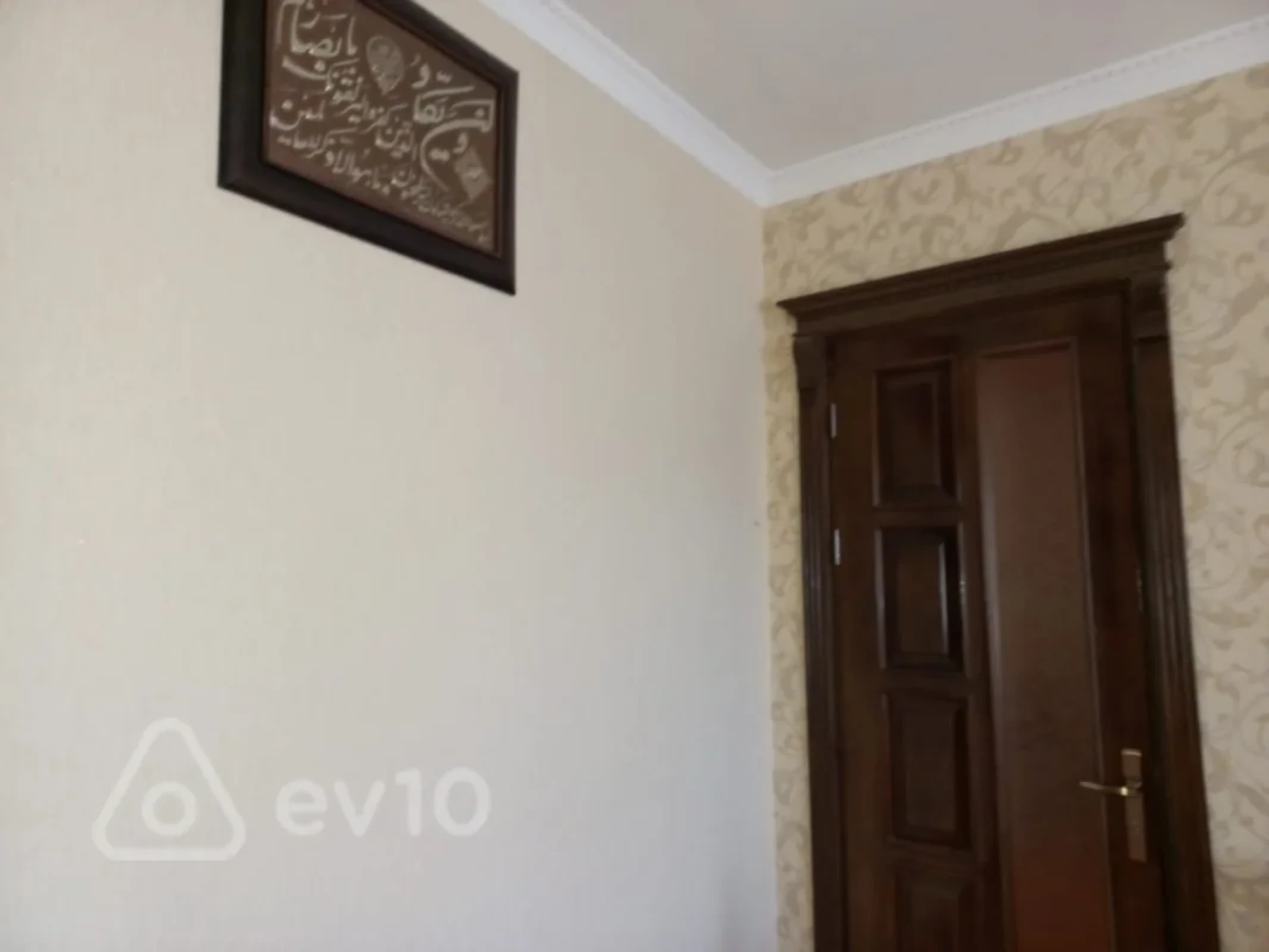 Kirayə verilir 6 otaqlı həyət evi 240 m²