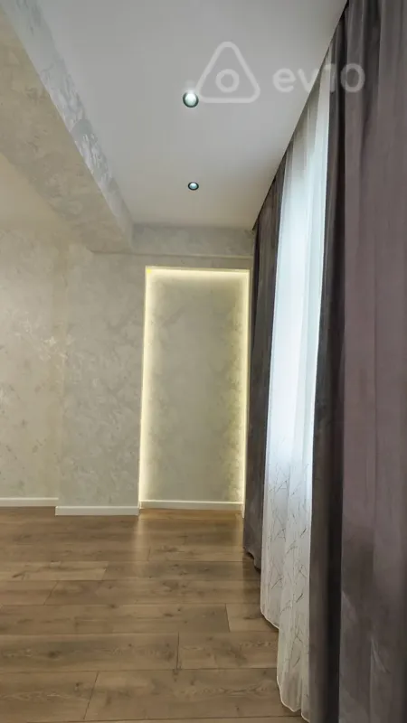 Satılır 2 otaqlı yeni tikili 58 m²