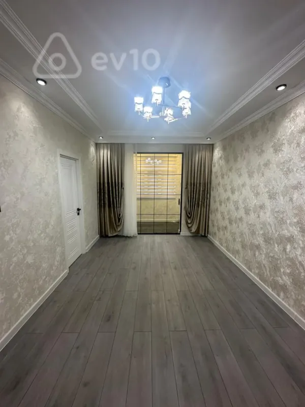 Satılır 3 otaqlı köhnə tikili 50 m²