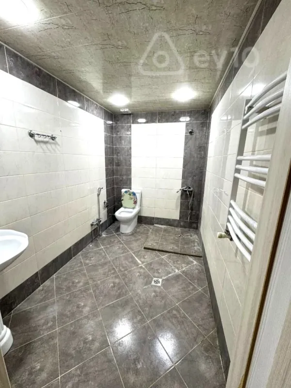 Kirayə verilir 1 otaqlı yeni tikili 43 m²