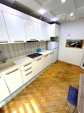 Kirayə verilir 1 otaqlı yeni tikili 43 m²