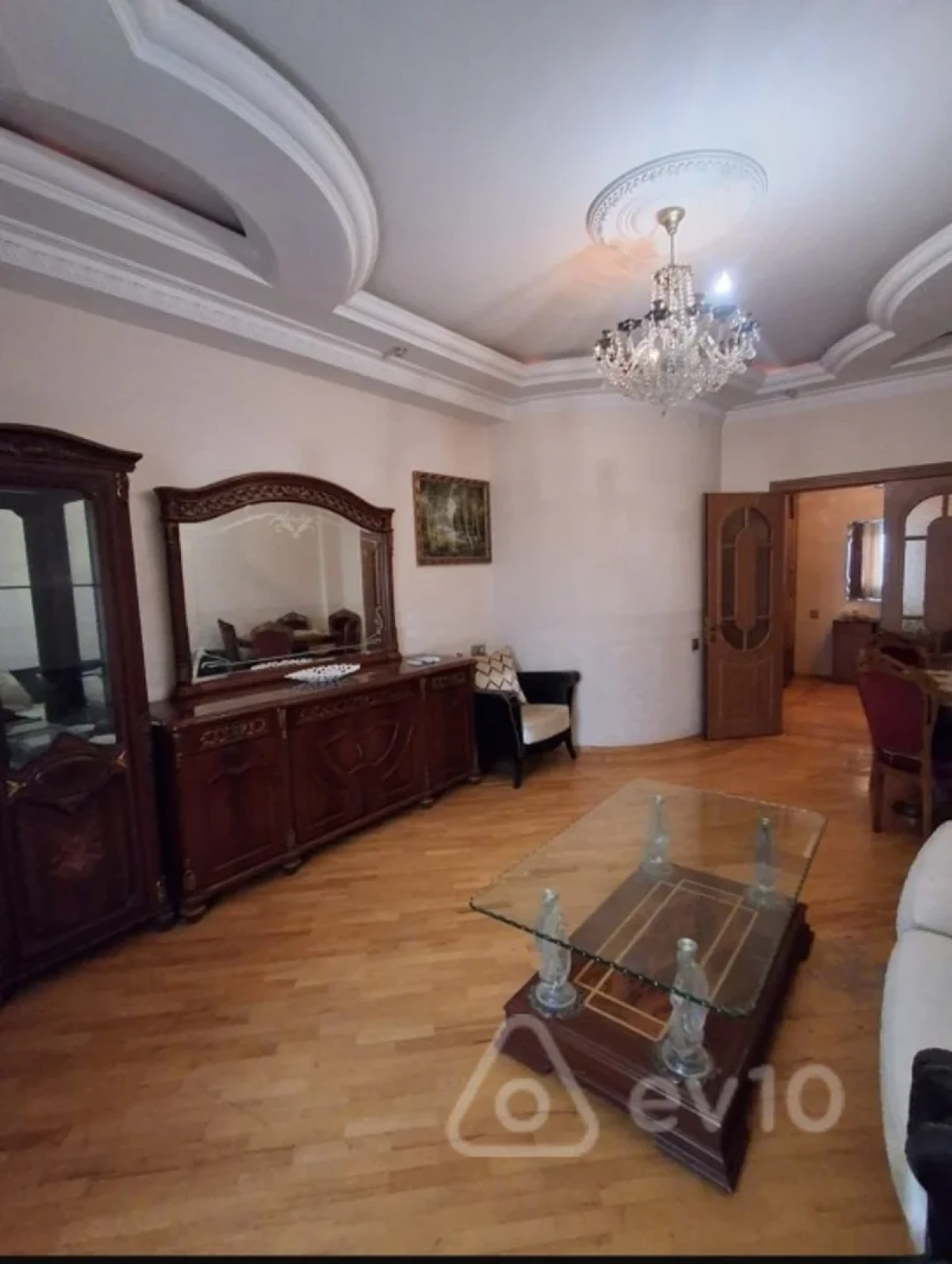 Kirayə verilir 3 otaqlı yeni tikili 130 m²