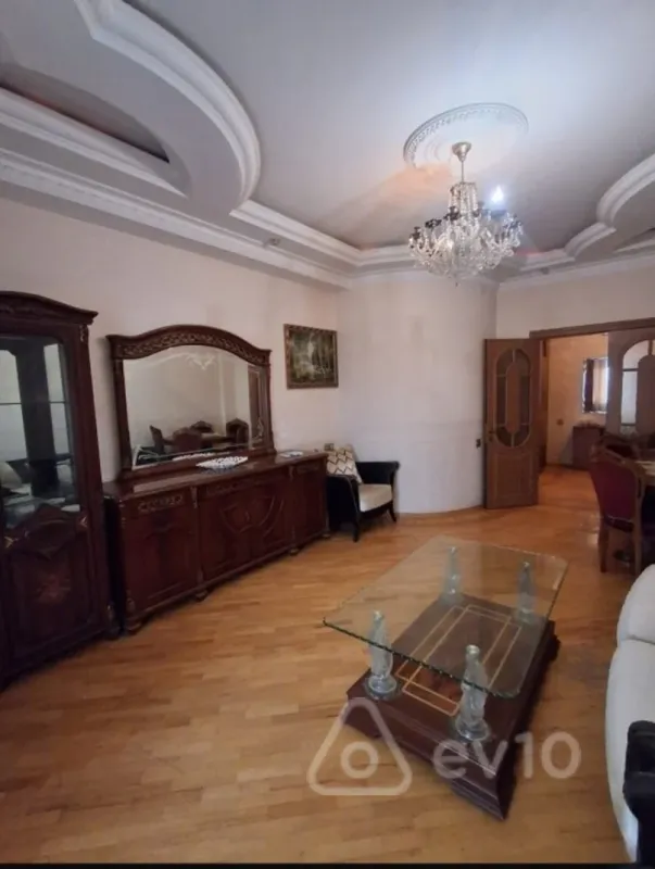 Kirayə verilir 3 otaqlı yeni tikili 130 m²