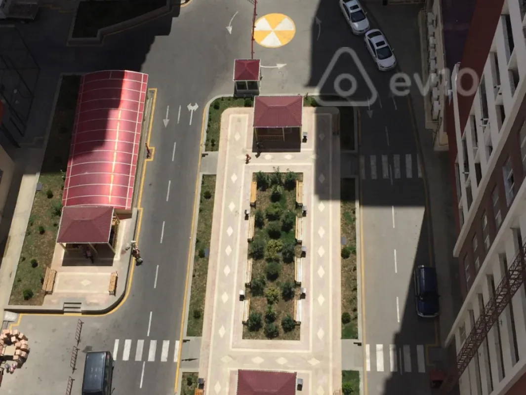 Kirayə verilir 3 otaqlı yeni tikili 130 m²