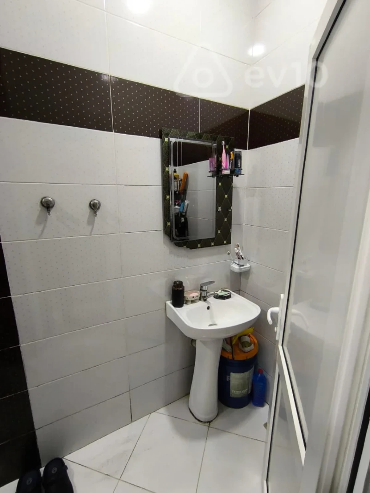 Satılır 3 otaqlı həyət evi 85 m²