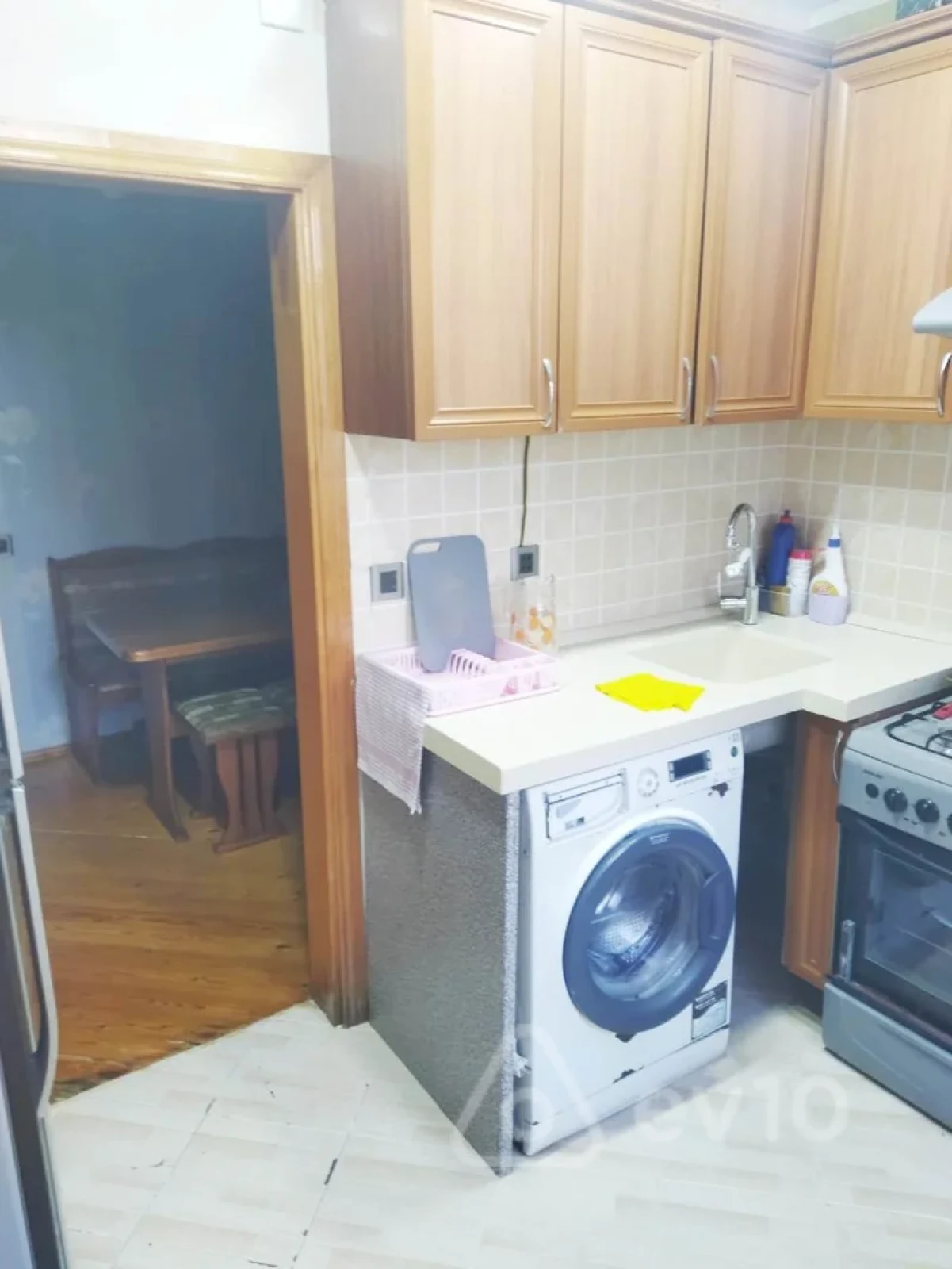 Satılır 2 otaqlı köhnə tikili 60 m²