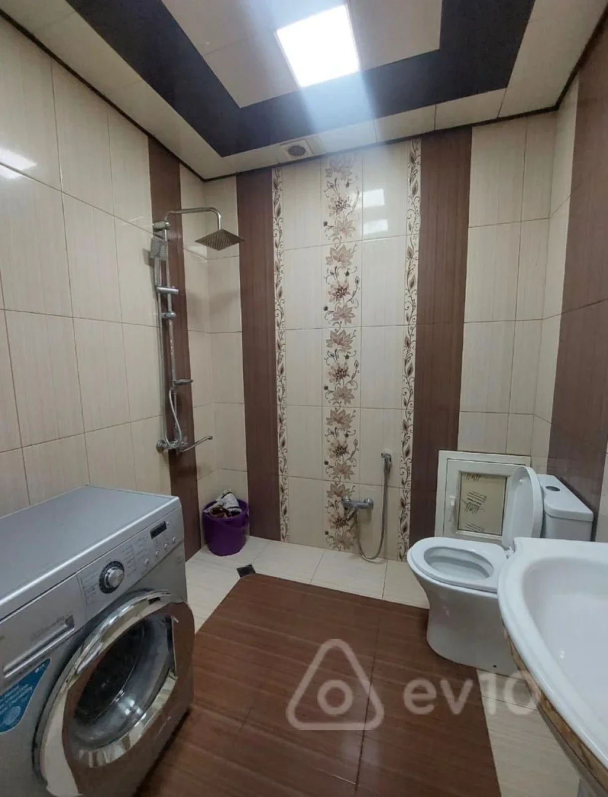 Kirayə verilir 2 otaqlı yeni tikili 64 m²