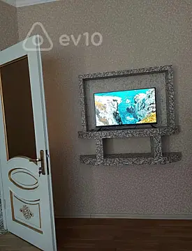 Kirayə verilir 2 otaqlı yeni tikili 64 m²