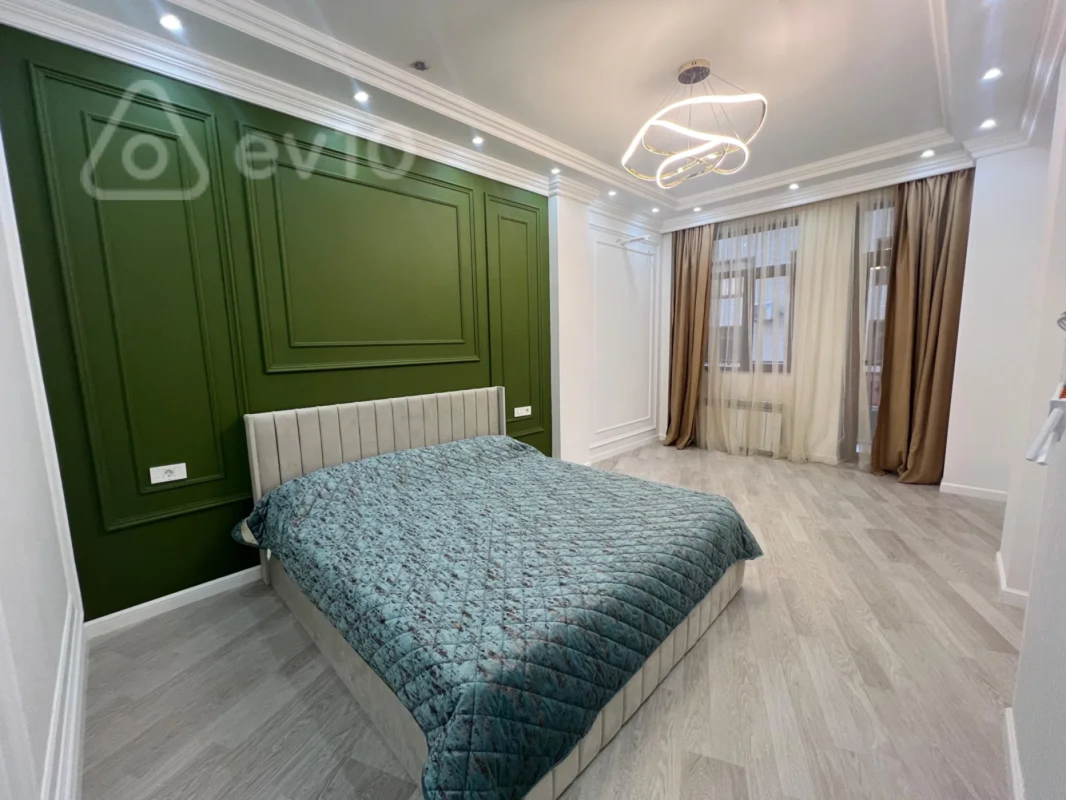 Kirayə verilir 2 otaqlı yeni tikili 65 m²