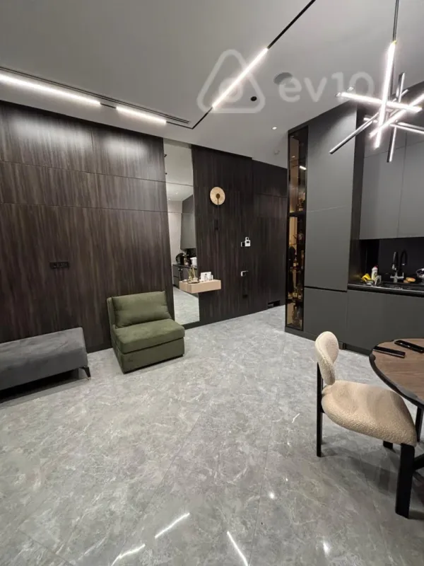 Kirayə verilir 2 otaqlı yeni tikili 70 m²