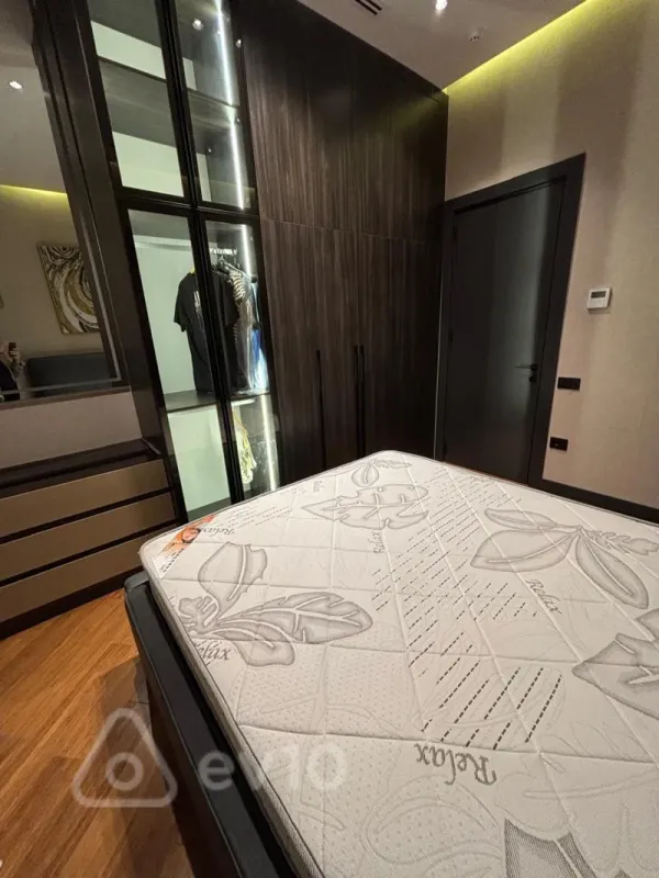 Kirayə verilir 2 otaqlı yeni tikili 70 m²